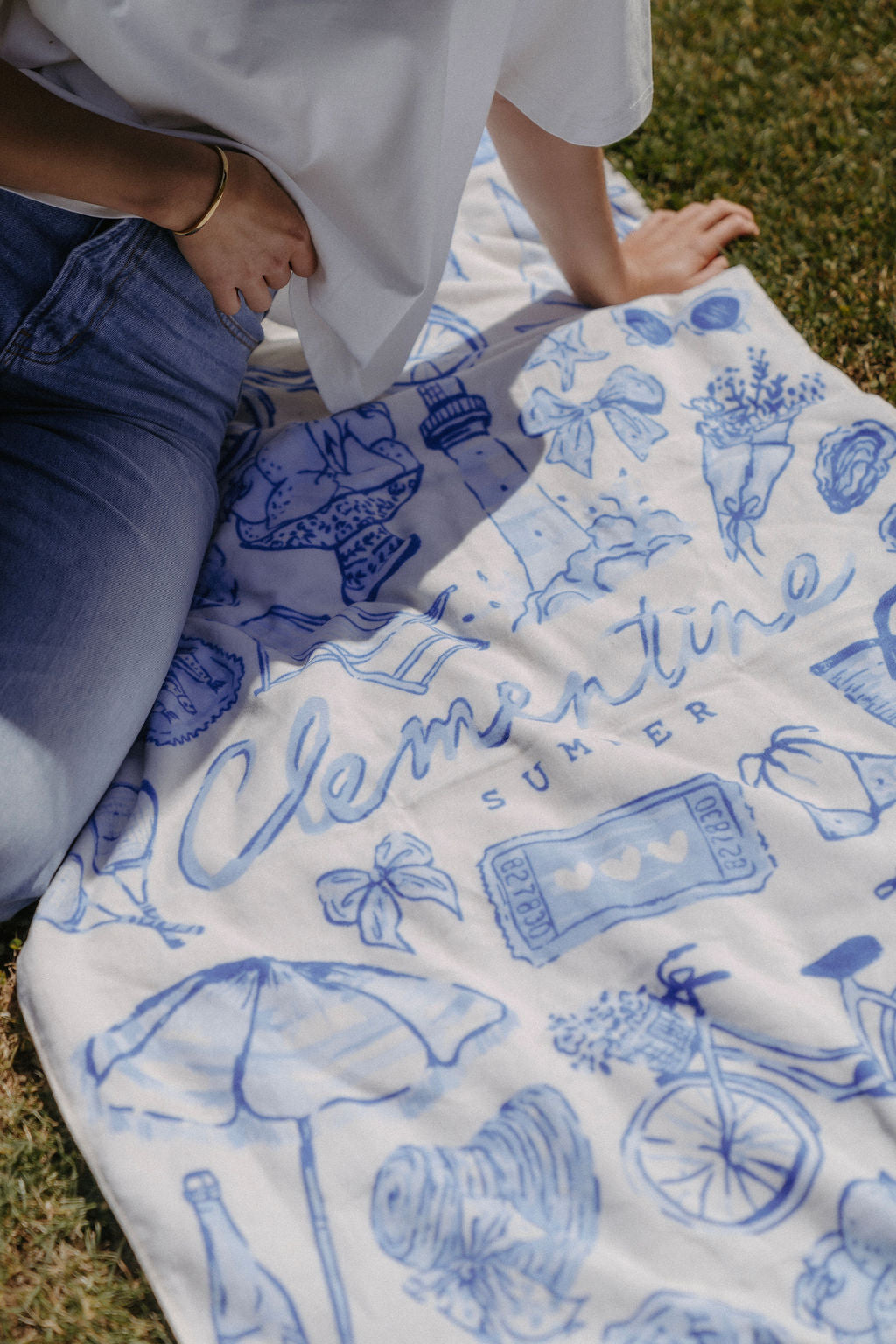 A Clementine Summer Towel - Blue/White